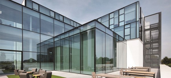 Glass and Aluminum Extensions for Buildings Glass and Aluminum Extensions for Buildings